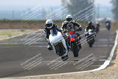 media/Sep-20-2025-TrackDaz (Sat) [[27f0cde673]]/B Group/220pm (Turn 9)/